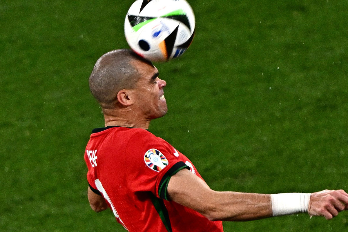 Pepe / Georgien Portugal Tipp (© GABRIEL BOUYS / AFP / picturedesk.com)